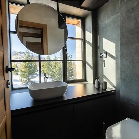 Nook Luxury & House Apartamento *